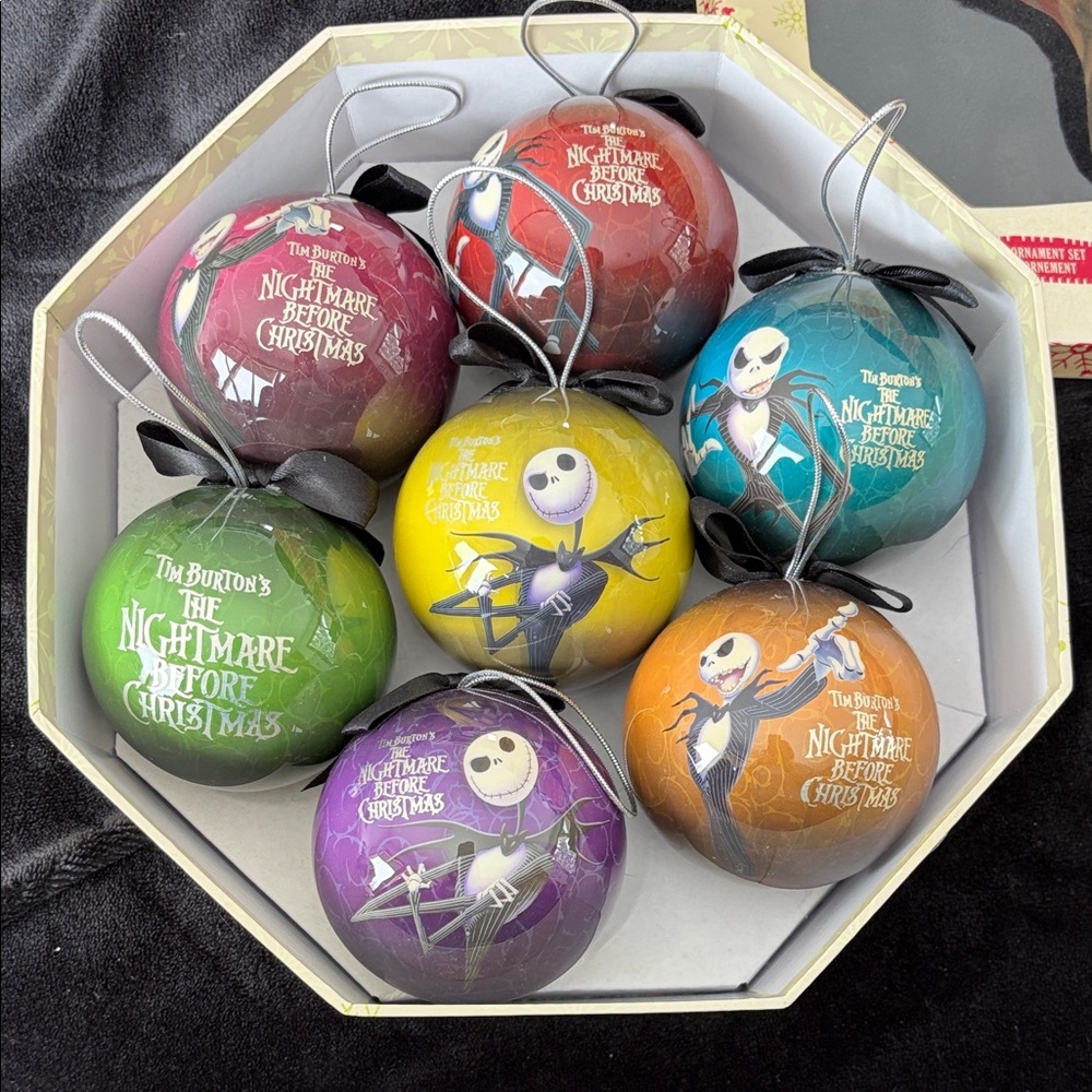 The Nightmare Before Christmas Ornament Set